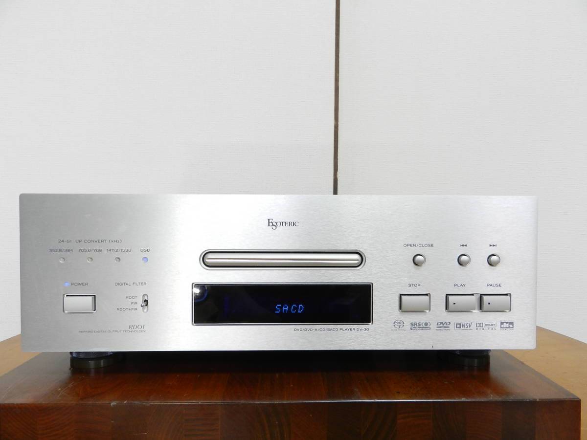 Esoteric D-30 Esoteric D-30