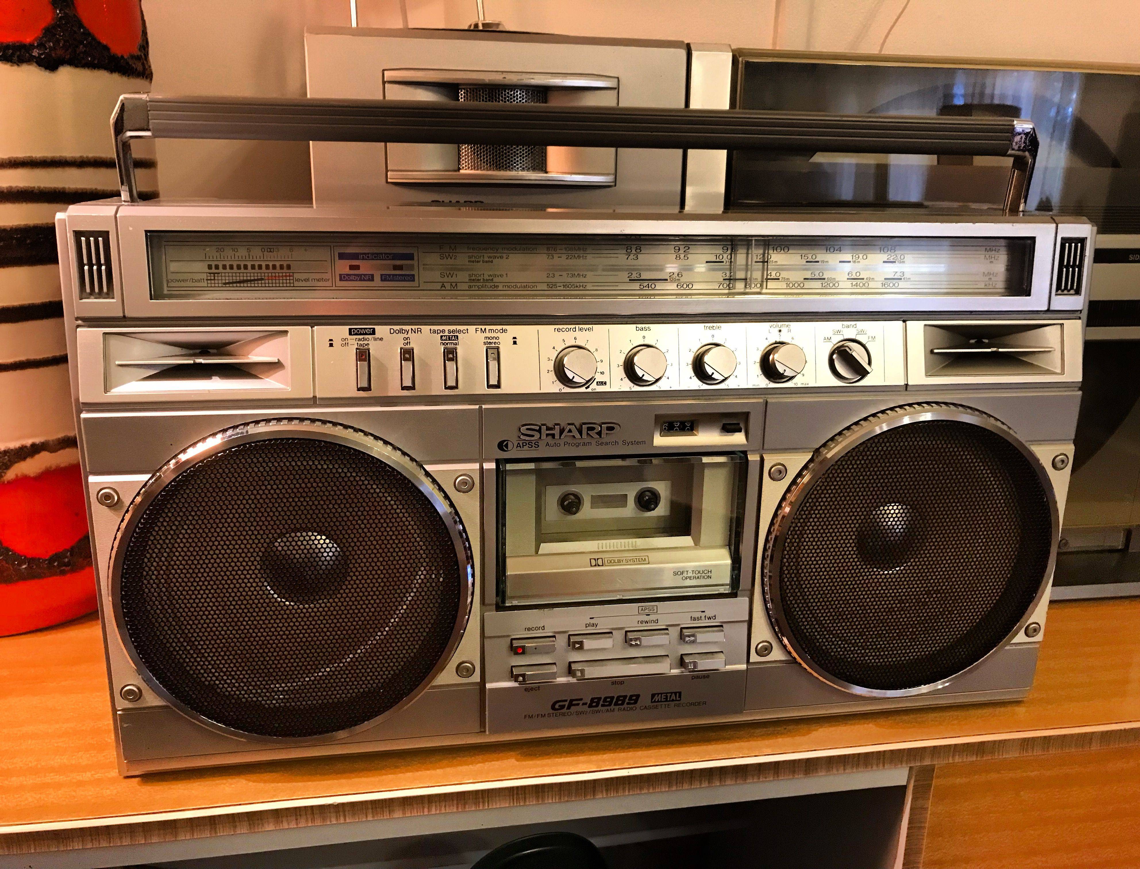 Sharp GF-8989